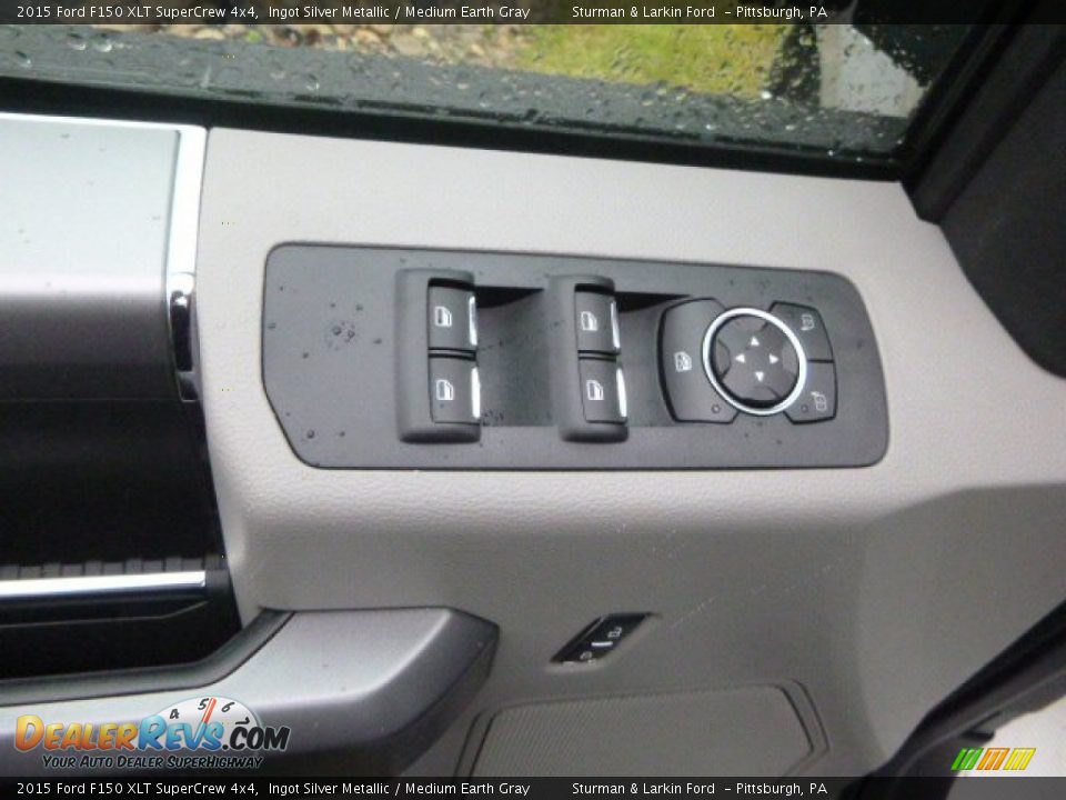 Controls of 2015 Ford F150 XLT SuperCrew 4x4 Photo #11