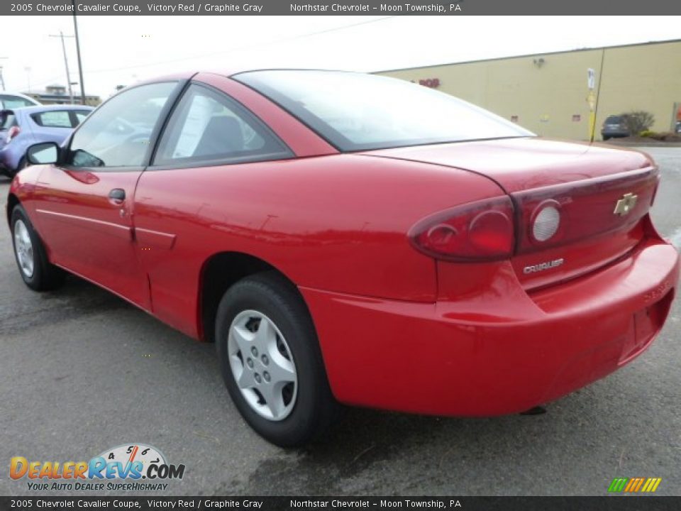 2005 Chevrolet Cavalier Coupe Victory Red / Graphite Gray Photo #2
