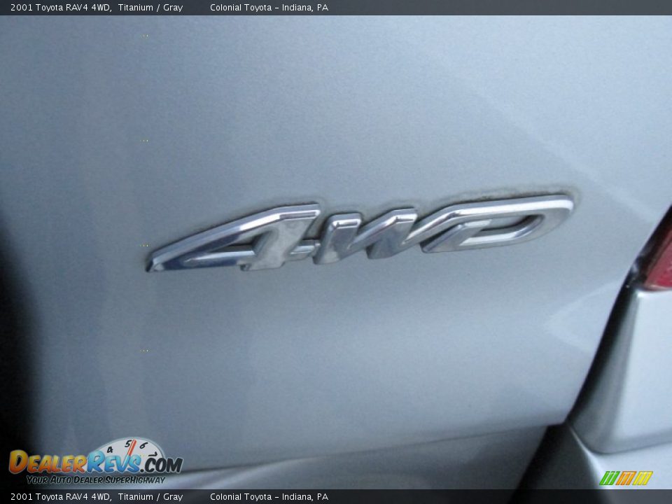 2001 Toyota RAV4 4WD Titanium / Gray Photo #18