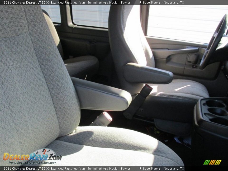 2011 Chevrolet Express LT 3500 Extended Passenger Van Summit White / Medium Pewter Photo #28