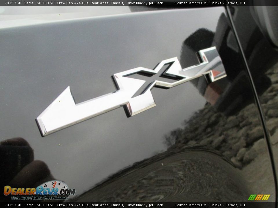 2015 GMC Sierra 3500HD SLE Crew Cab 4x4 Dual Rear Wheel Chassis Onyx Black / Jet Black Photo #5