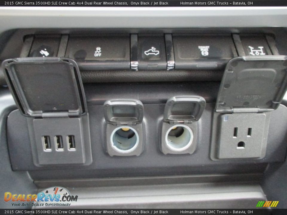 2015 GMC Sierra 3500HD SLE Crew Cab 4x4 Dual Rear Wheel Chassis Onyx Black / Jet Black Photo #20