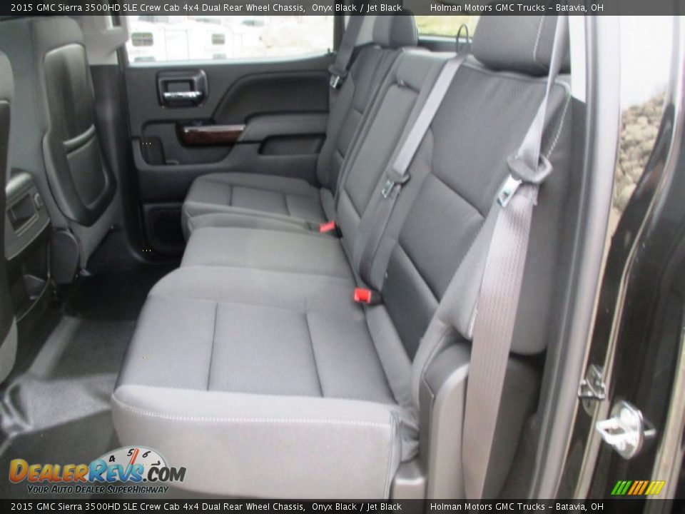 2015 GMC Sierra 3500HD SLE Crew Cab 4x4 Dual Rear Wheel Chassis Onyx Black / Jet Black Photo #31