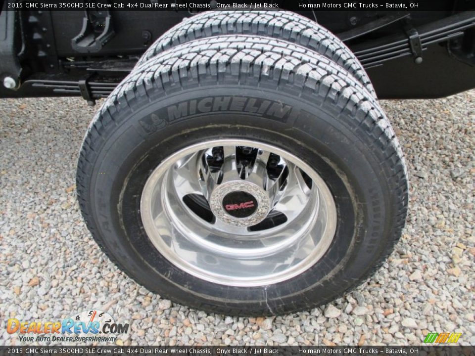 2015 GMC Sierra 3500HD SLE Crew Cab 4x4 Dual Rear Wheel Chassis Onyx Black / Jet Black Photo #32