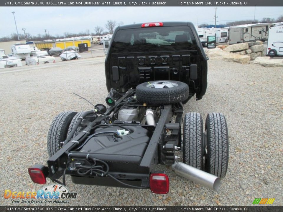 Onyx Black 2015 GMC Sierra 3500HD SLE Crew Cab 4x4 Dual Rear Wheel Chassis Photo #34