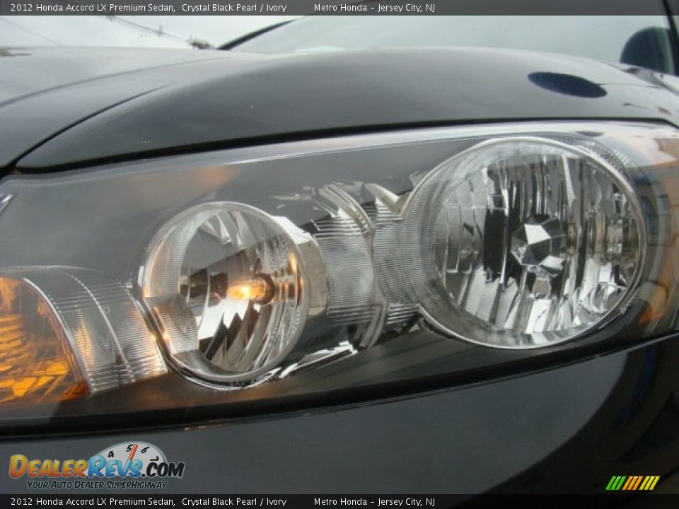 2012 Honda Accord LX Premium Sedan Crystal Black Pearl / Ivory Photo #28