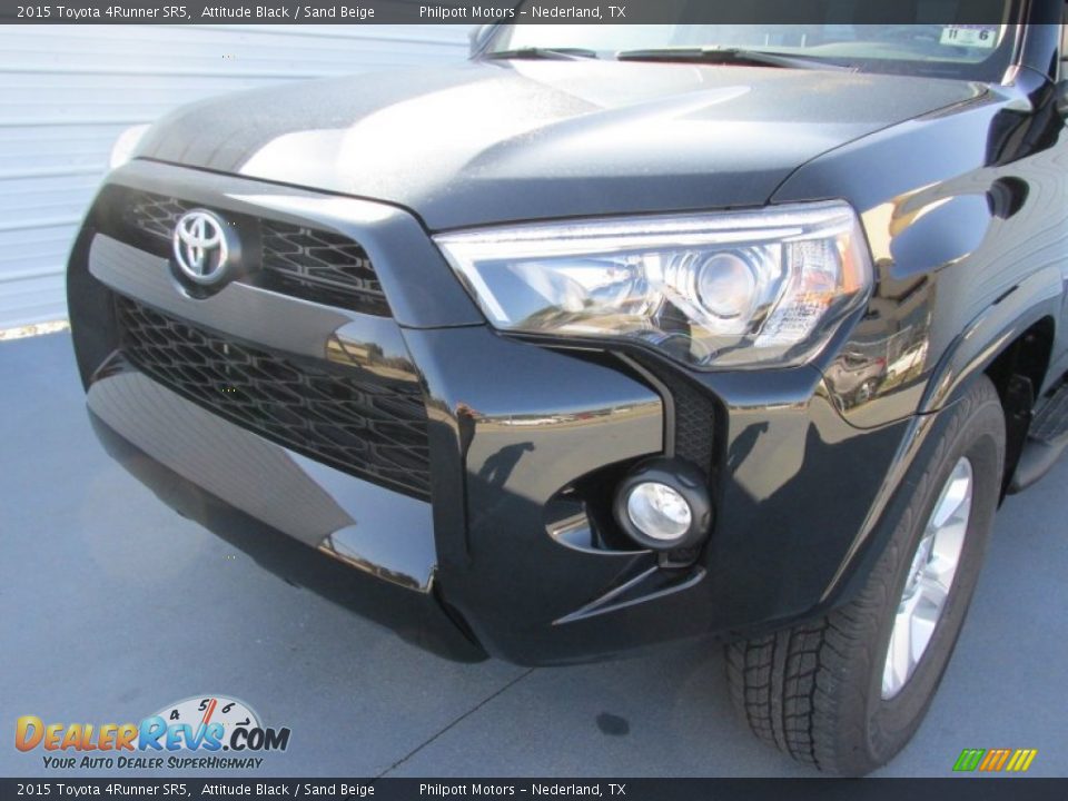 2015 Toyota 4Runner SR5 Attitude Black / Sand Beige Photo #10