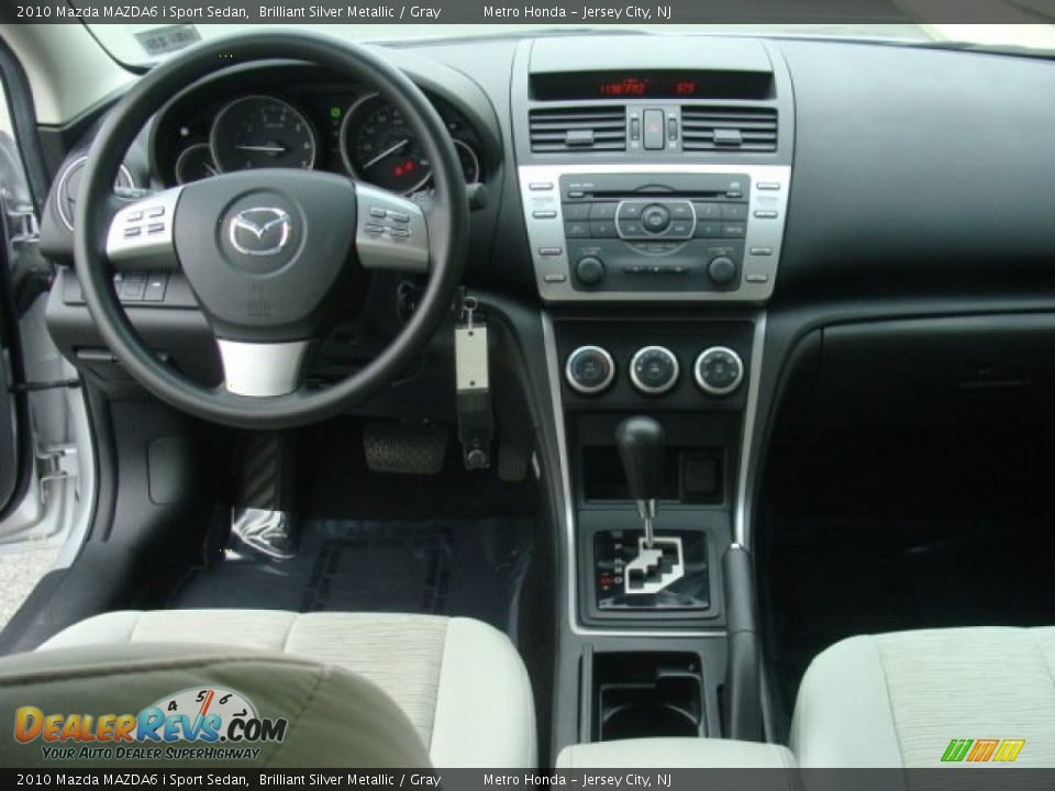 2010 Mazda MAZDA6 i Sport Sedan Brilliant Silver Metallic / Gray Photo #13