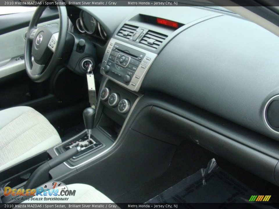 2010 Mazda MAZDA6 i Sport Sedan Brilliant Silver Metallic / Gray Photo #25