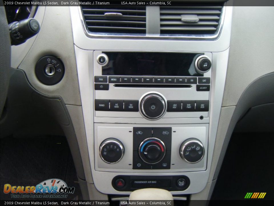 2009 Chevrolet Malibu LS Sedan Dark Gray Metallic / Titanium Photo #11