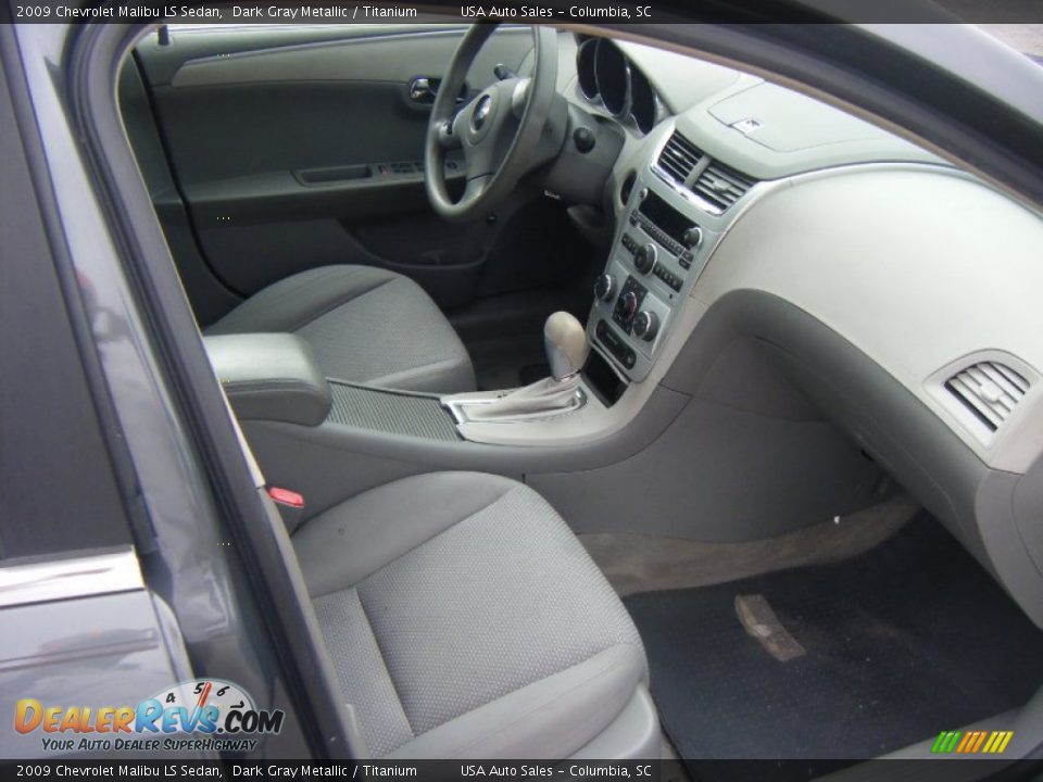 2009 Chevrolet Malibu LS Sedan Dark Gray Metallic / Titanium Photo #18