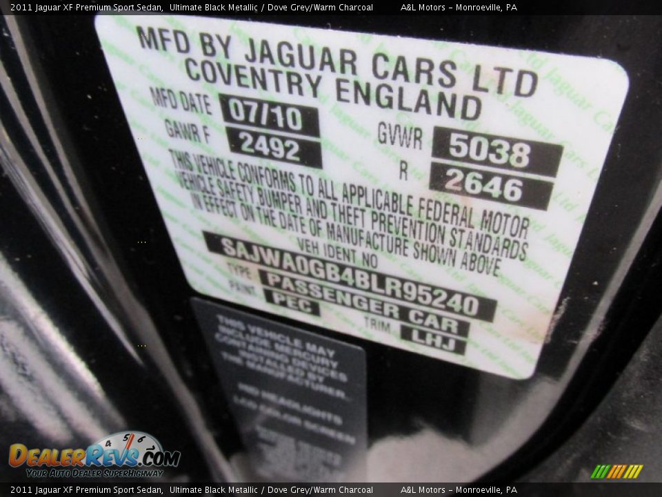 2011 Jaguar XF Premium Sport Sedan Ultimate Black Metallic / Dove Grey/Warm Charcoal Photo #19