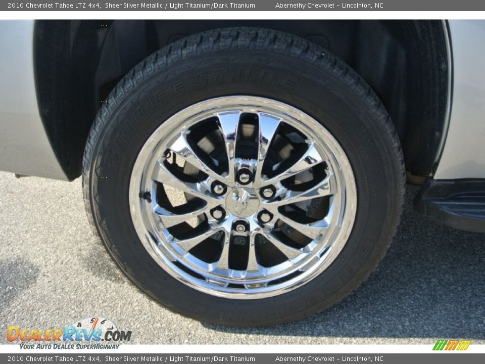 2010 Chevrolet Tahoe LTZ 4x4 Sheer Silver Metallic / Light Titanium/Dark Titanium Photo #29