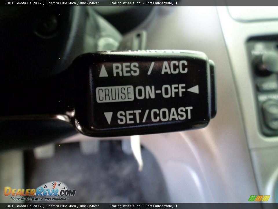 Controls of 2001 Toyota Celica GT Photo #8