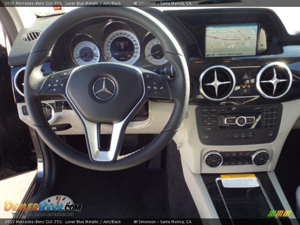 Dashboard of 2015 Mercedes-Benz GLK 350 Photo #9