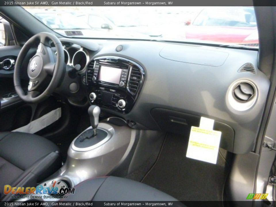 2015 Nissan Juke SV AWD Gun Metallic / Black/Red Photo #11