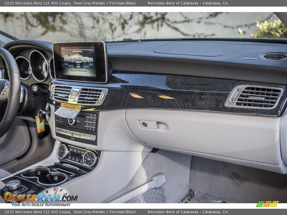 Dashboard of 2015 Mercedes-Benz CLS 400 Coupe Photo #8