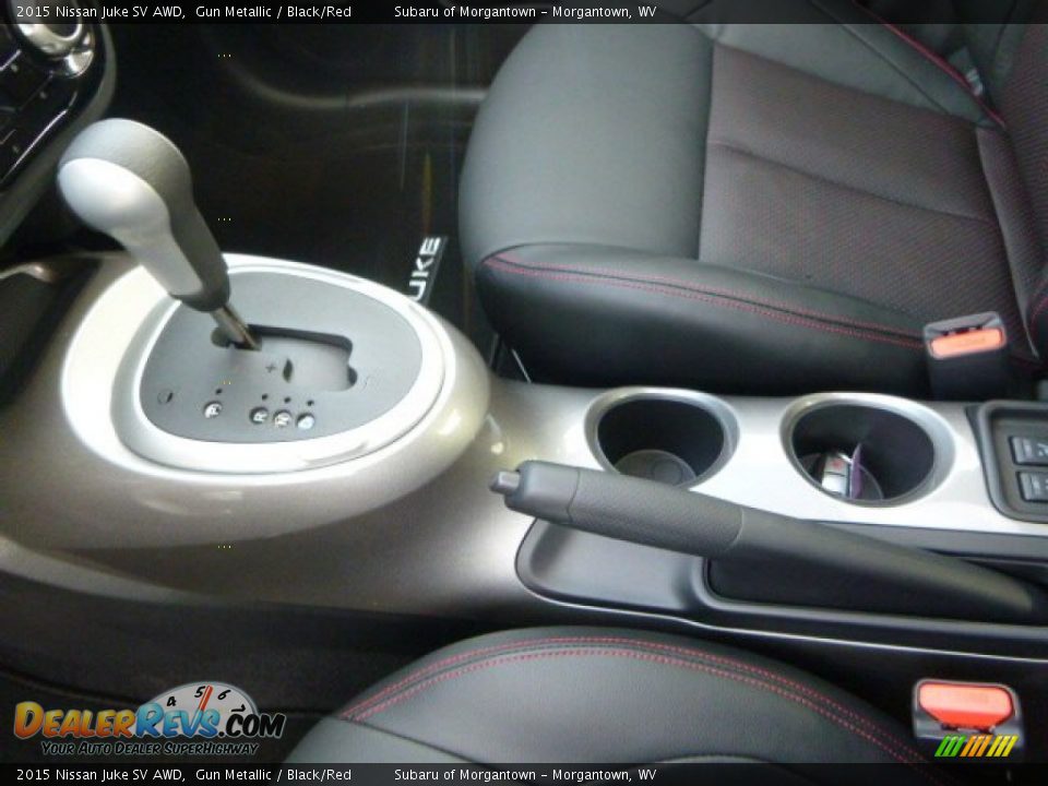 2015 Nissan Juke SV AWD Gun Metallic / Black/Red Photo #19