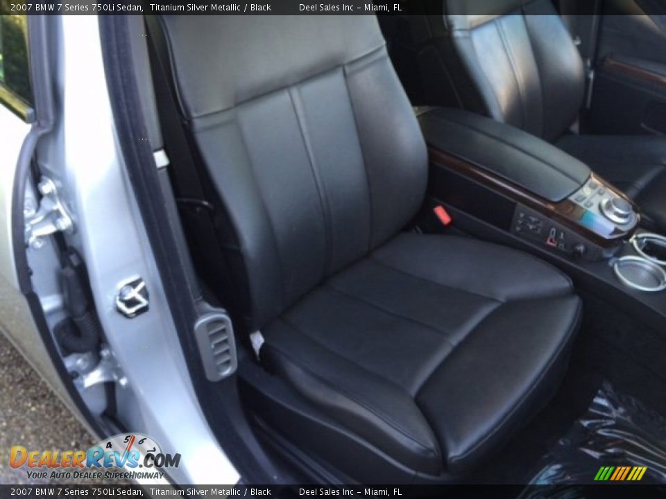 2007 BMW 7 Series 750Li Sedan Titanium Silver Metallic / Black Photo #10