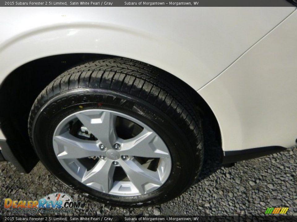 2015 Subaru Forester 2.5i Limited Satin White Pearl / Gray Photo #8