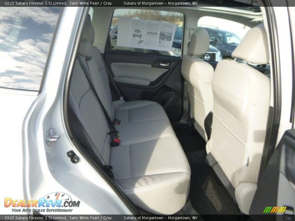 2015 Subaru Forester 2.5i Limited Satin White Pearl / Gray Photo #12