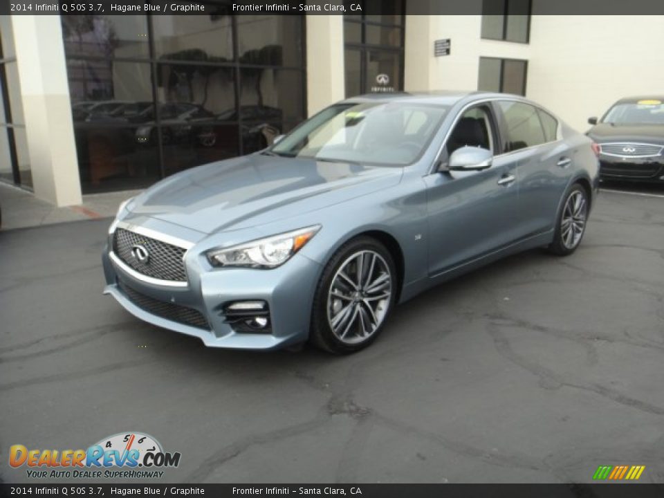 Front 3/4 View of 2014 Infiniti Q 50S 3.7 Photo #1