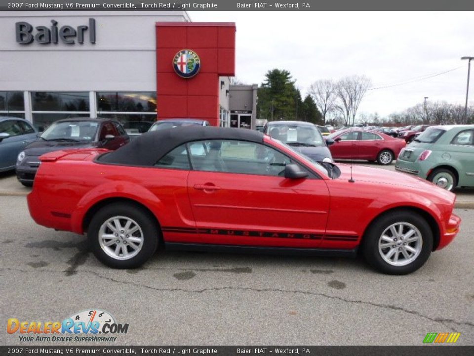 2007 Ford Mustang V6 Premium Convertible Torch Red / Light Graphite Photo #2