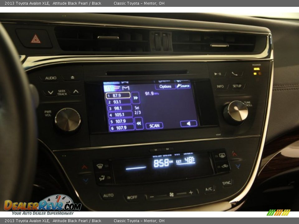 2013 Toyota Avalon XLE Attitude Black Pearl / Black Photo #8