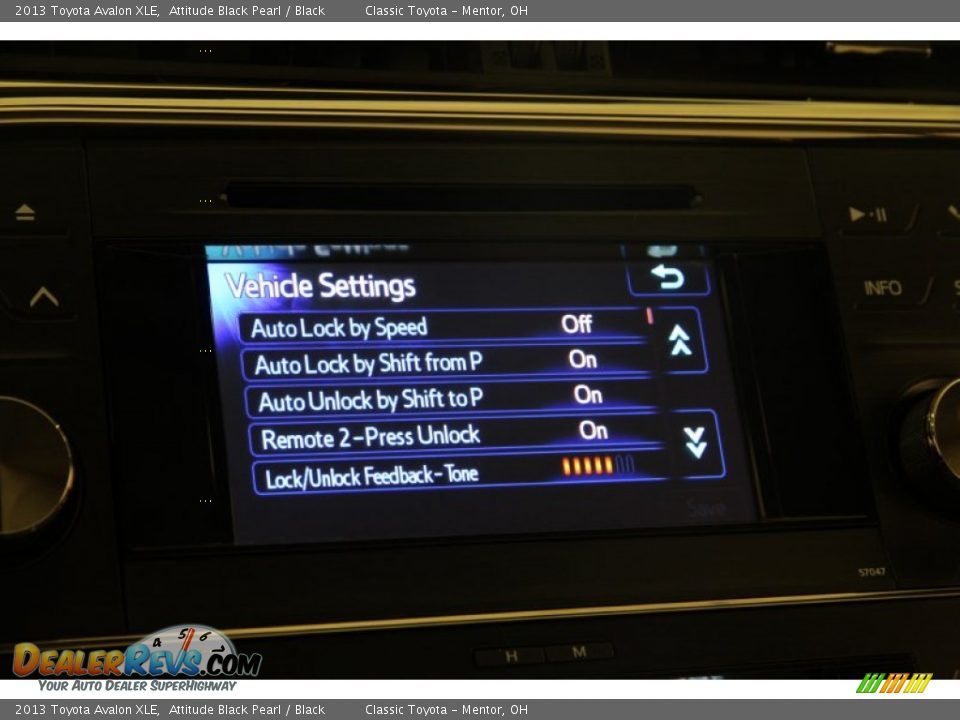 2013 Toyota Avalon XLE Attitude Black Pearl / Black Photo #13