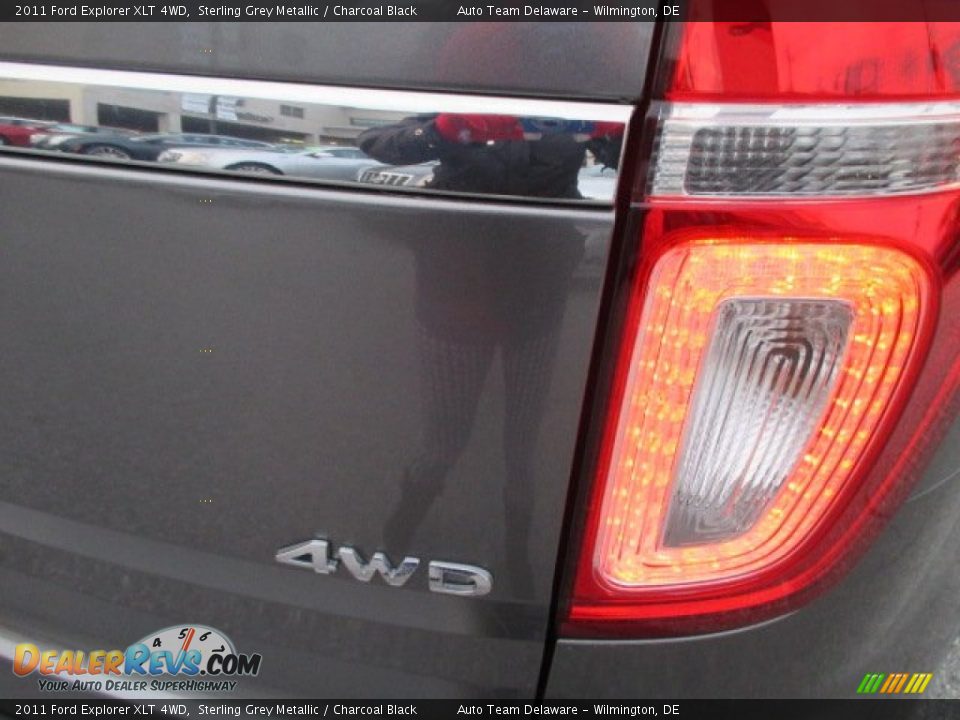 2011 Ford Explorer XLT 4WD Sterling Grey Metallic / Charcoal Black Photo #34