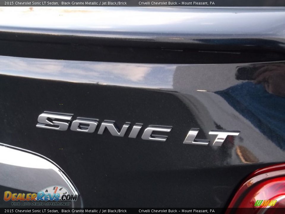 2015 Chevrolet Sonic LT Sedan Black Granite Metallic / Jet Black/Brick Photo #8