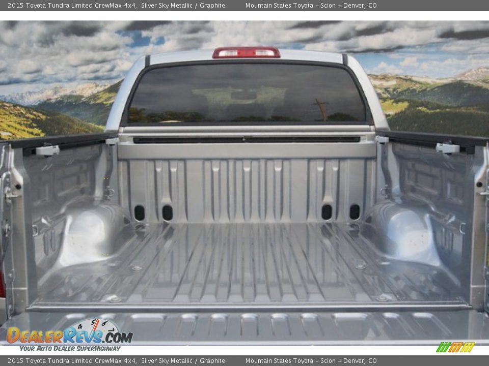 2015 Toyota Tundra Limited CrewMax 4x4 Silver Sky Metallic / Graphite Photo #10