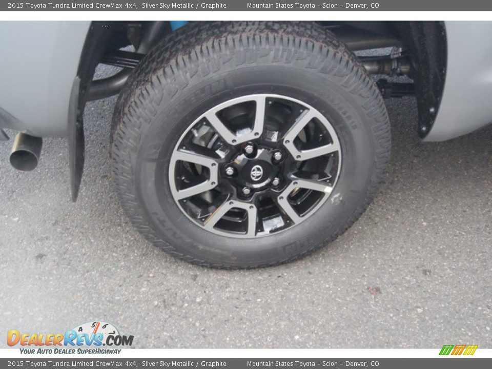 2015 Toyota Tundra Limited CrewMax 4x4 Silver Sky Metallic / Graphite Photo #11