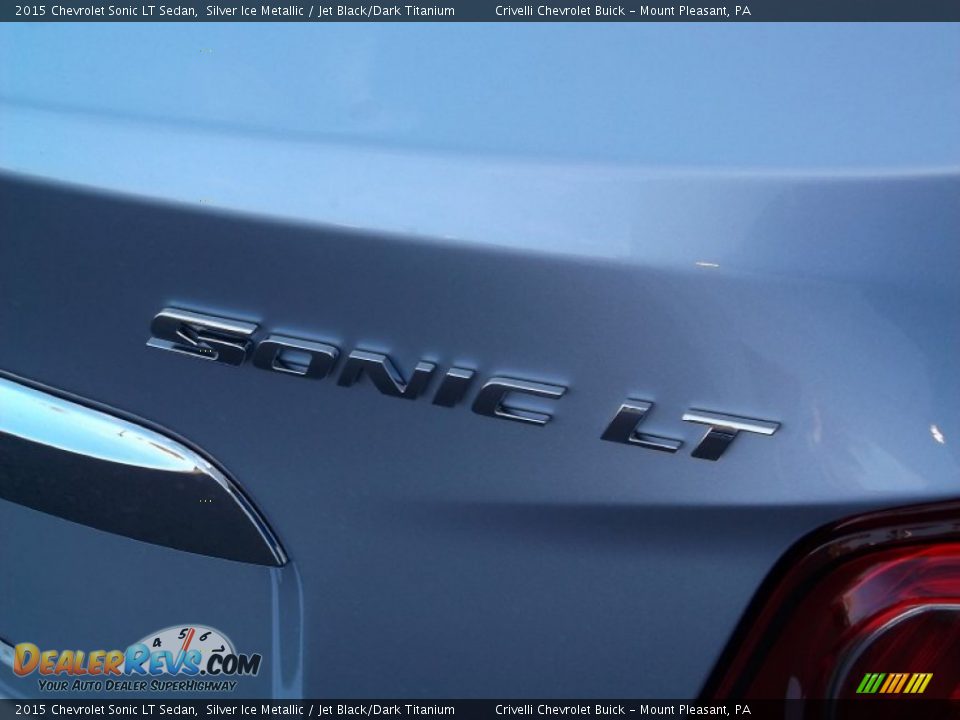 2015 Chevrolet Sonic LT Sedan Silver Ice Metallic / Jet Black/Dark Titanium Photo #9