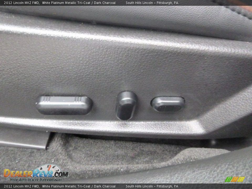 2012 Lincoln MKZ FWD White Platinum Metallic Tri-Coat / Dark Charcoal Photo #21