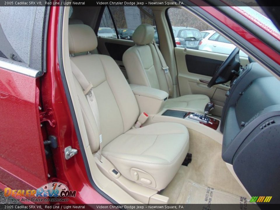 2005 Cadillac SRX V8 Red Line / Light Neutral Photo #17