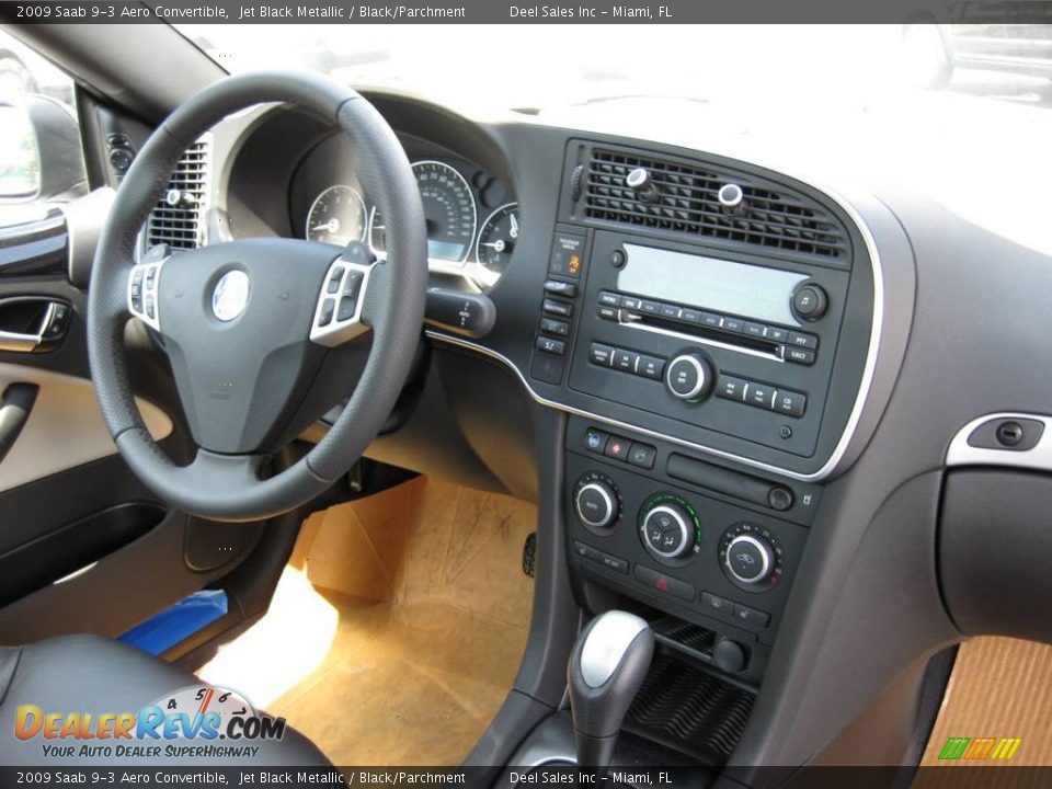 2009 Saab 9-3 Aero Convertible Jet Black Metallic / Black/Parchment Photo #12