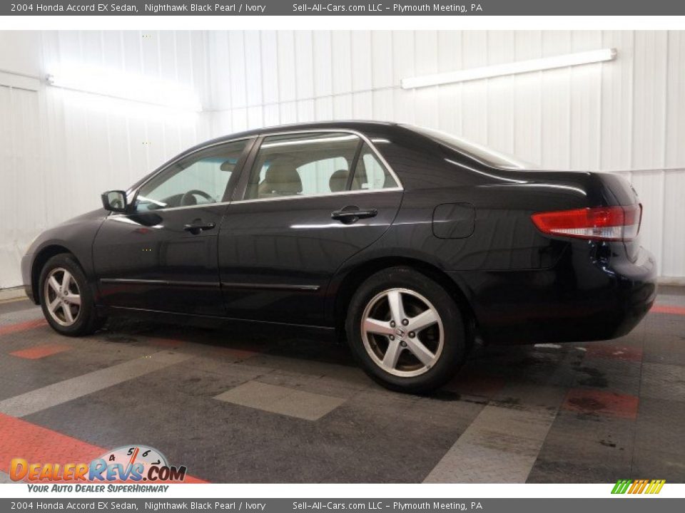 2004 Honda Accord EX Sedan Nighthawk Black Pearl / Ivory Photo #10