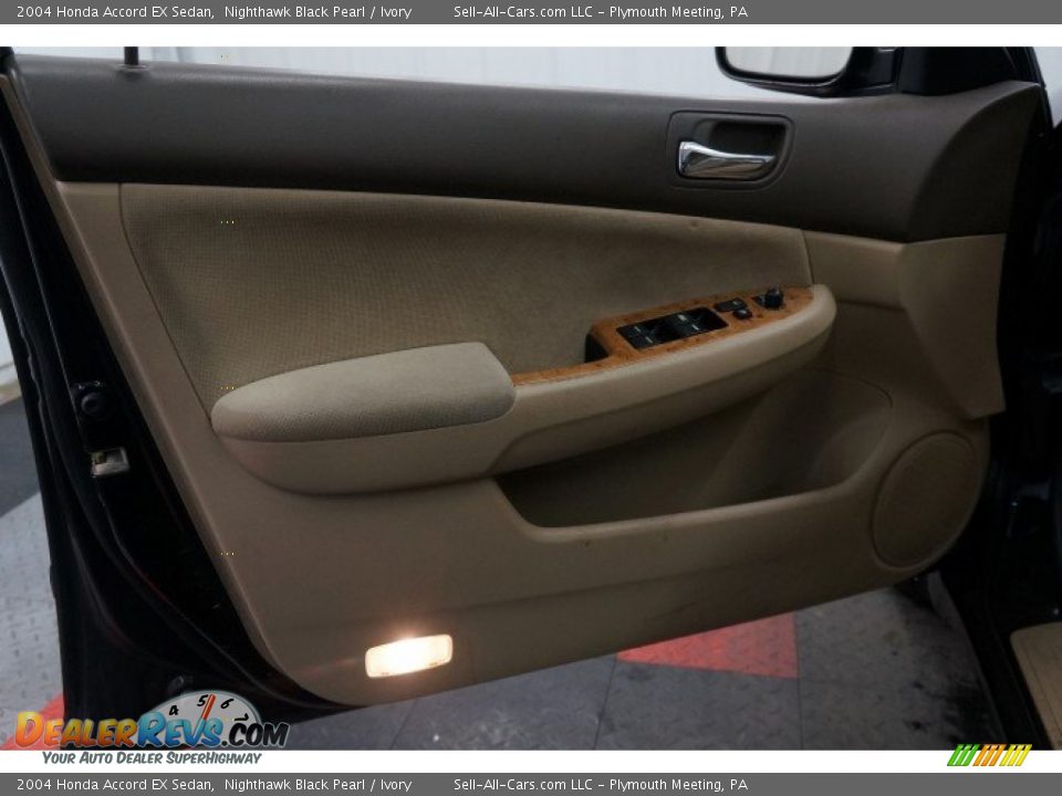 2004 Honda Accord EX Sedan Nighthawk Black Pearl / Ivory Photo #11