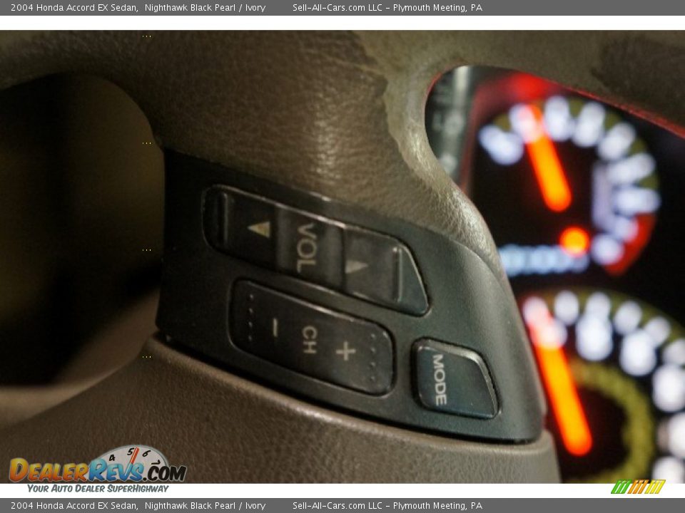 2004 Honda Accord EX Sedan Nighthawk Black Pearl / Ivory Photo #25