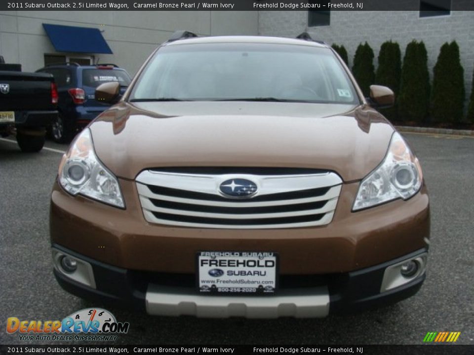 2011 Subaru Outback 2.5i Limited Wagon Caramel Bronze Pearl / Warm Ivory Photo #2