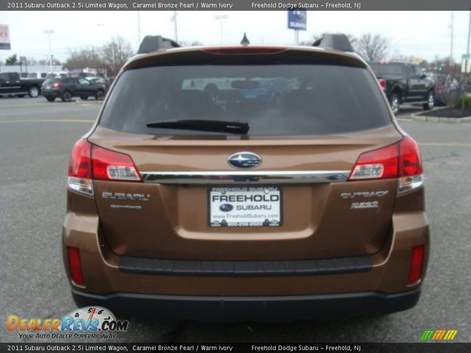 2011 Subaru Outback 2.5i Limited Wagon Caramel Bronze Pearl / Warm Ivory Photo #5