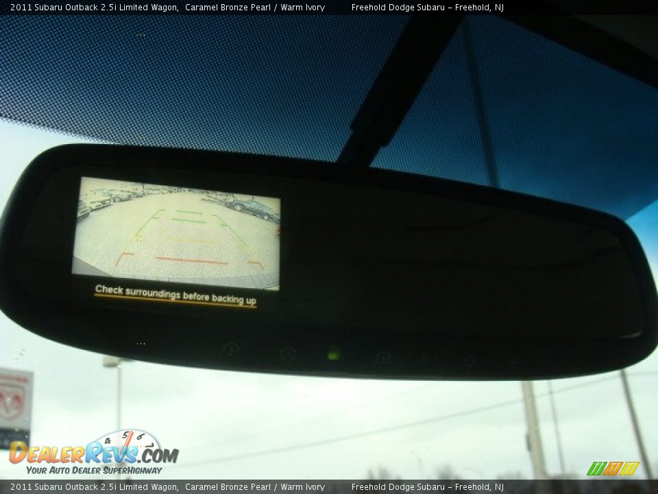 2011 Subaru Outback 2.5i Limited Wagon Caramel Bronze Pearl / Warm Ivory Photo #24