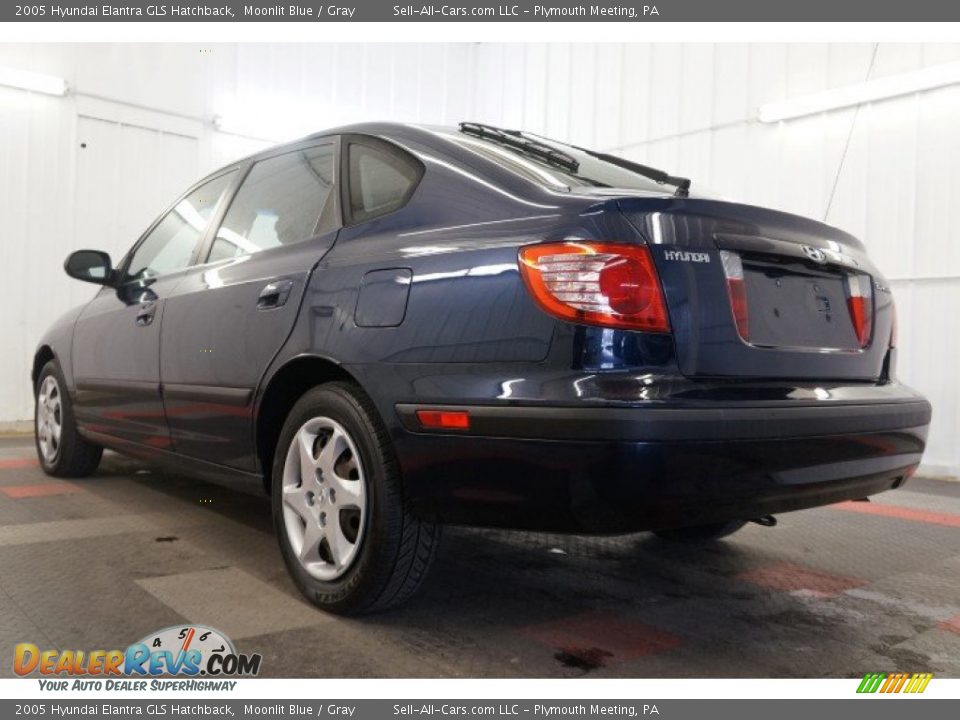 2005 Hyundai Elantra GLS Hatchback Moonlit Blue / Gray Photo #10
