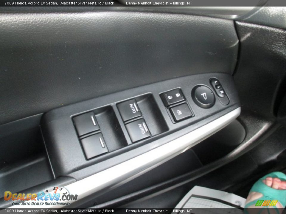 2009 Honda Accord EX Sedan Alabaster Silver Metallic / Black Photo #12