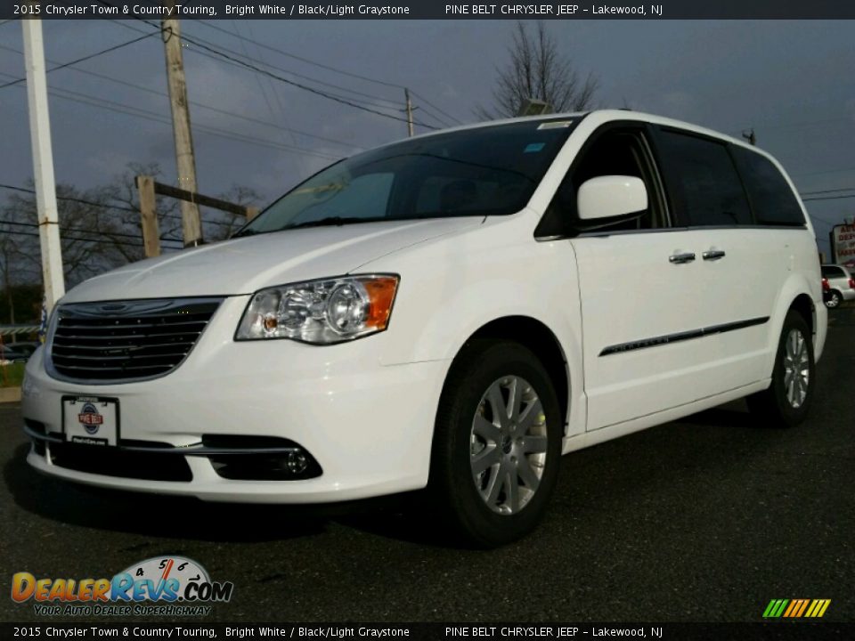 2015 Chrysler Town & Country Touring Bright White / Black/Light Graystone Photo #1