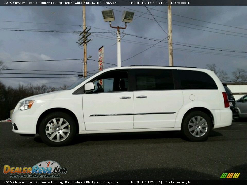 2015 Chrysler Town & Country Touring Bright White / Black/Light Graystone Photo #3