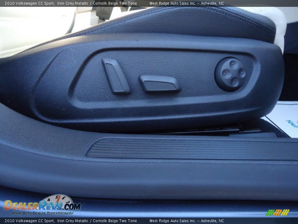 2010 Volkswagen CC Sport Iron Grey Metallic / Cornsilk Beige Two Tone Photo #35