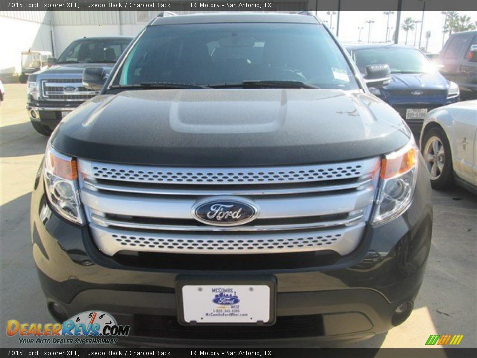 2015 Ford Explorer XLT Tuxedo Black / Charcoal Black Photo #4