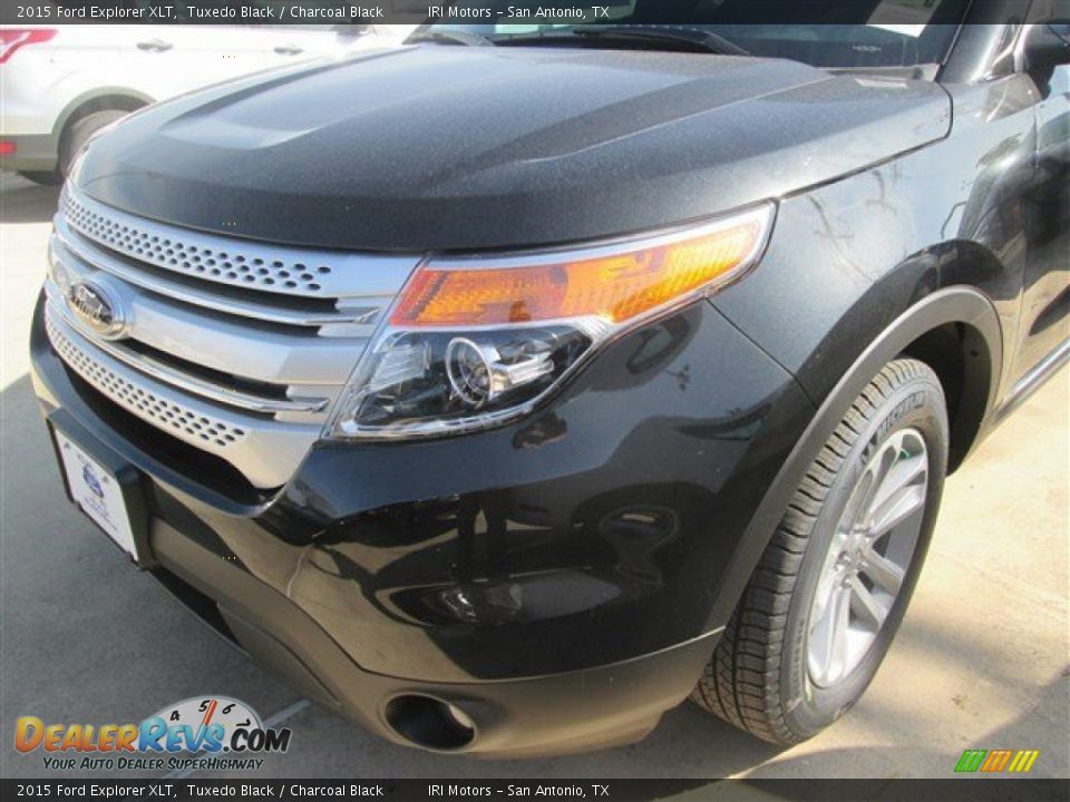 2015 Ford Explorer XLT Tuxedo Black / Charcoal Black Photo #5